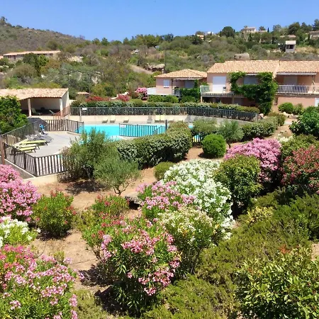 Maison Accueillante Avec Jardin Et Vue Sur Montagne A Porto-vecchio